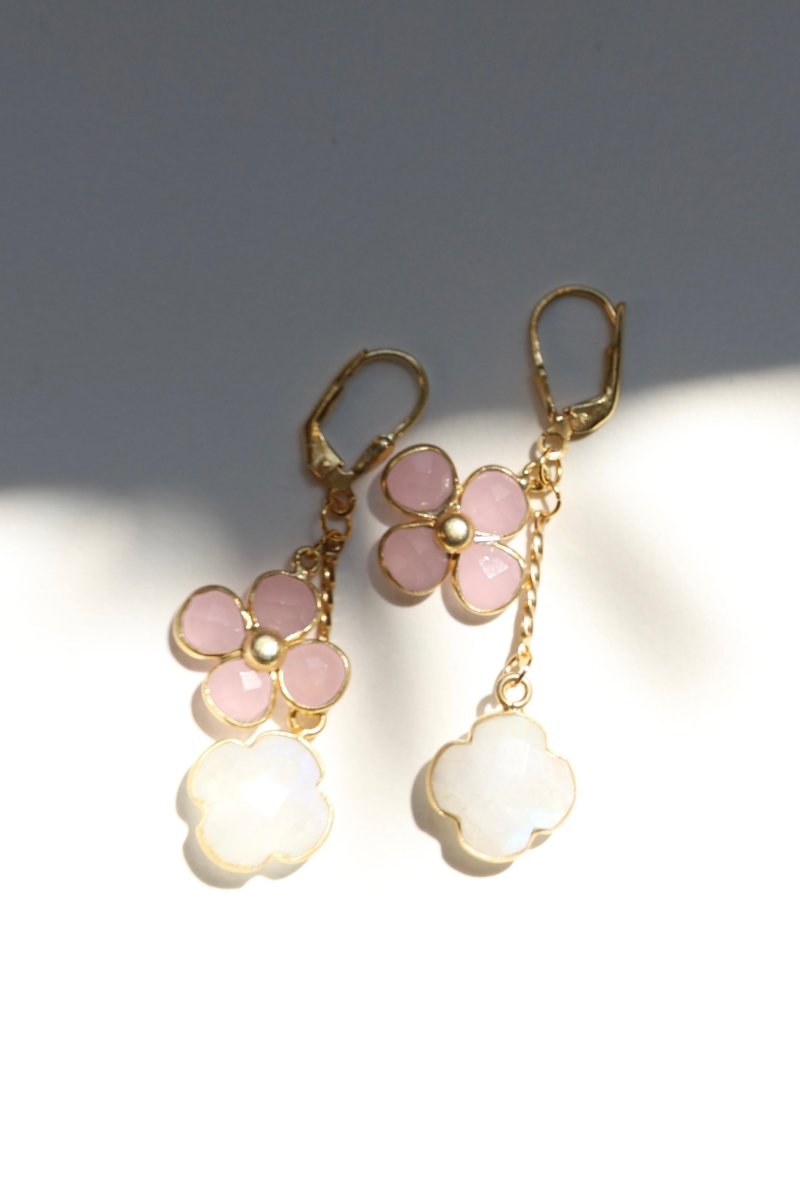 Les Complices — boucles d'oreilles quartz rose et pierre de lune - Mathilde ma muse : bijoux de créateur