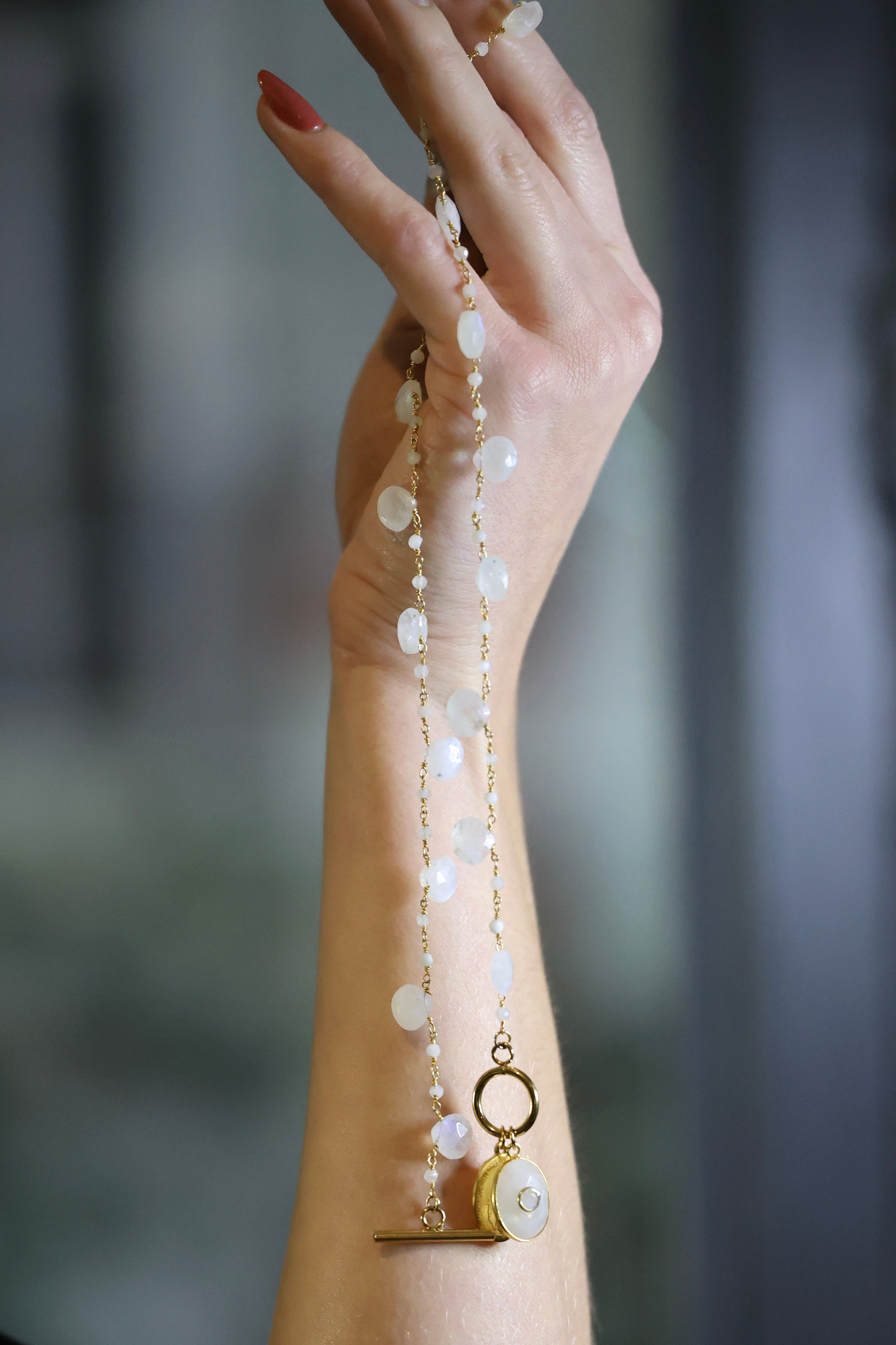 "Winter Garden" Necklace - Moonstone and Miraculous Medal | Mathilde Ma Muse
