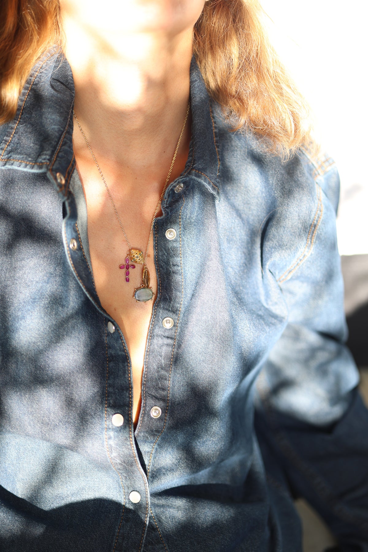 Croix Protectrice – Foi, Lumière et Équilibre