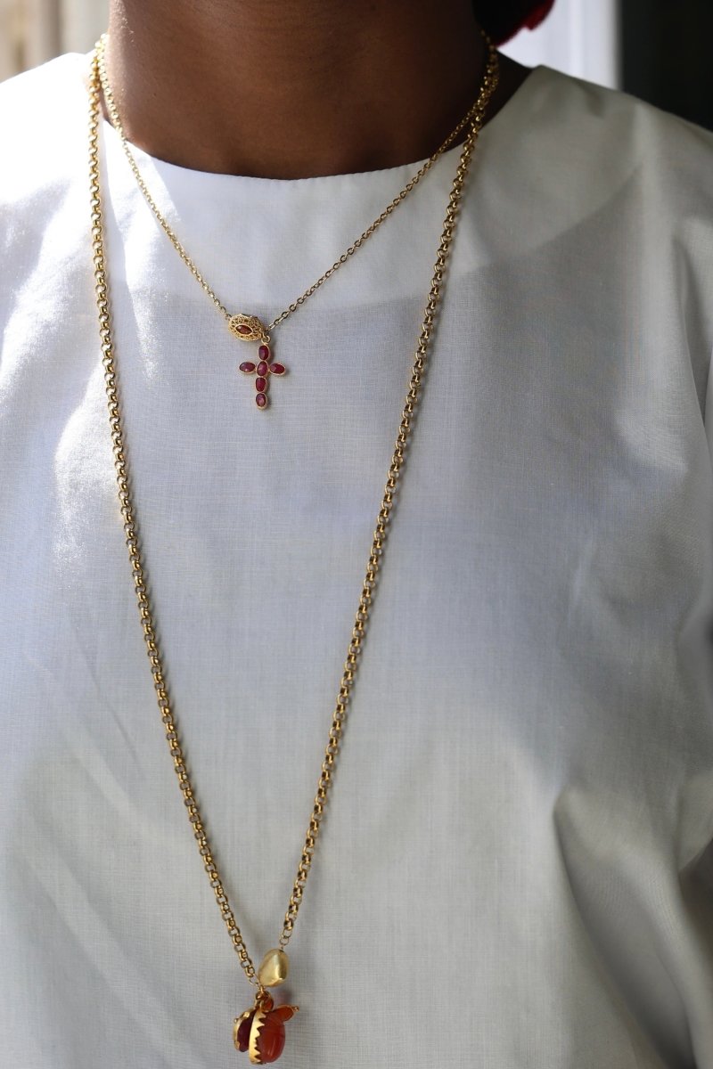 Croix Céleste : Collier de Foi et d'Élégance - Mathilde ma muse : bijoux de créateur