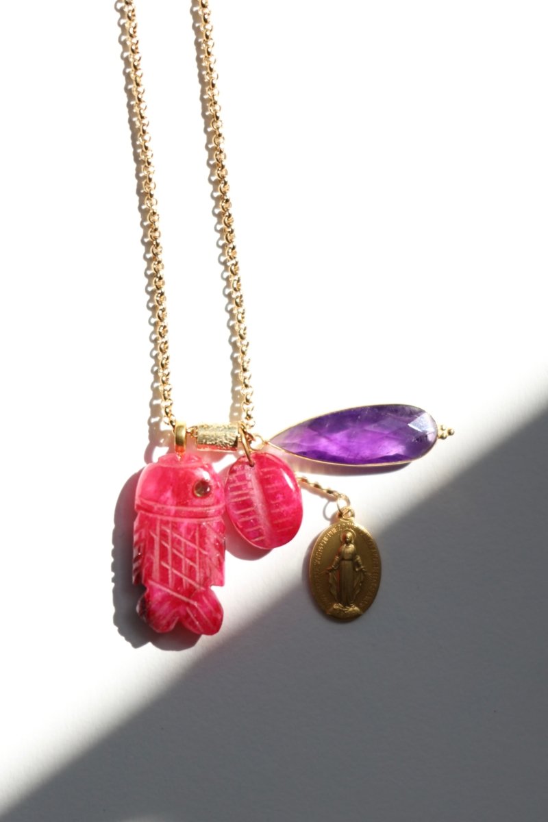 La Bonne Pêche — collier poisson sculpté et médaille miraculeuse - Mathilde ma muse : bijoux de créateur