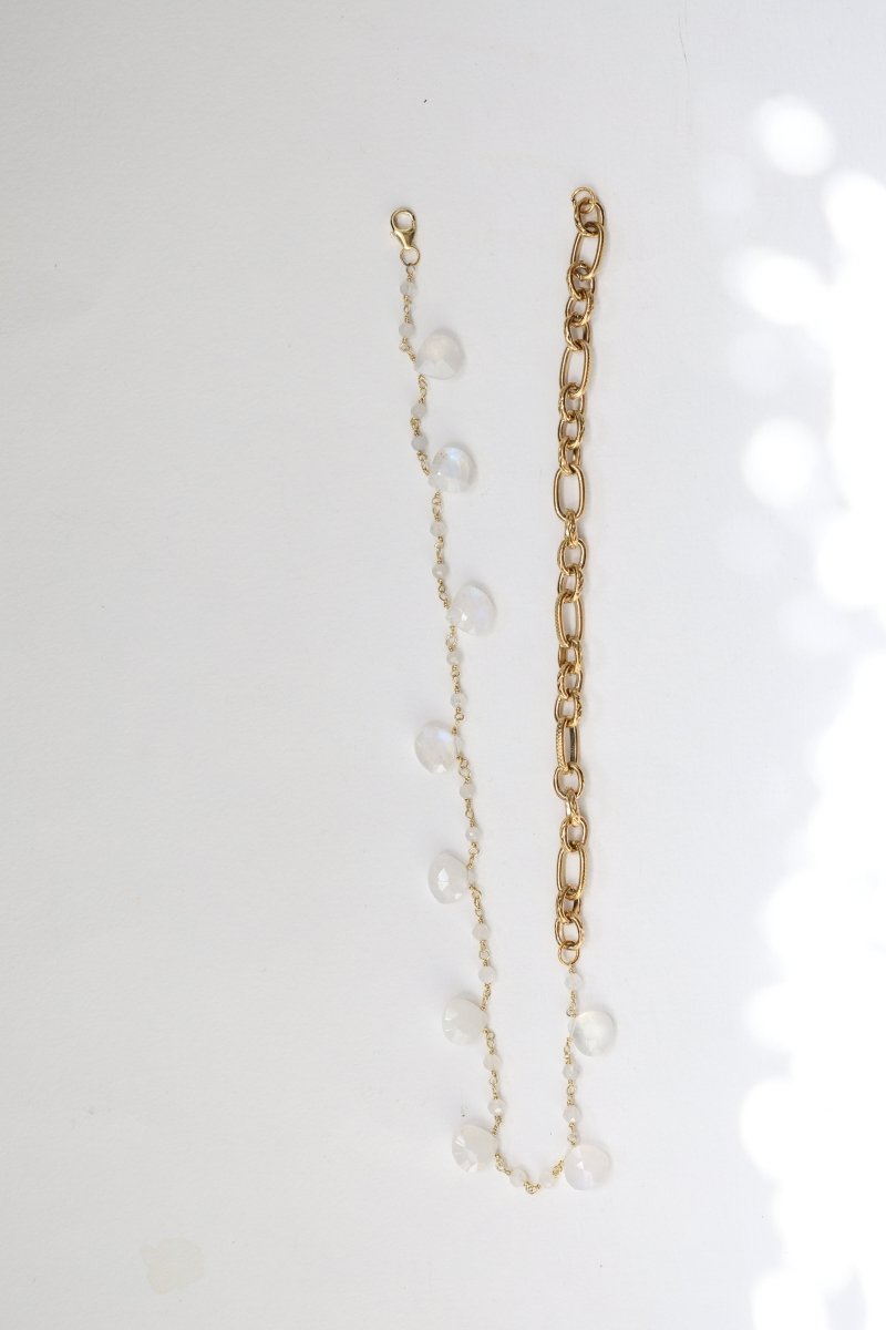 Le Courtil — collier pierre de lune et chaîne dorée - Mathilde ma muse : bijoux de créateur