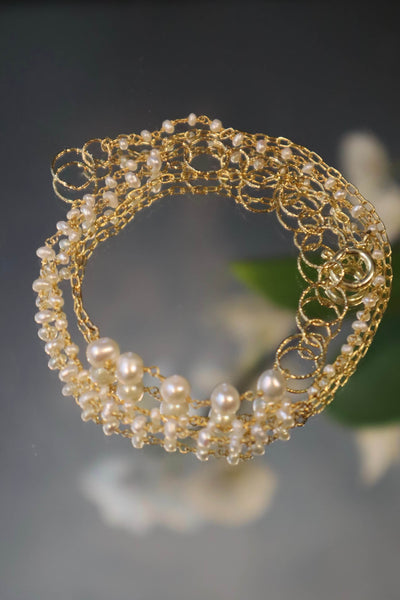 Tranquillité festive: Bracelet ou collier en perles