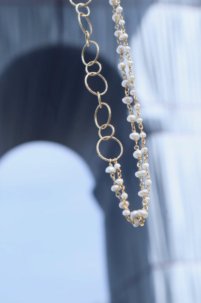 Tranquillité festive: Bracelet ou collier en perles