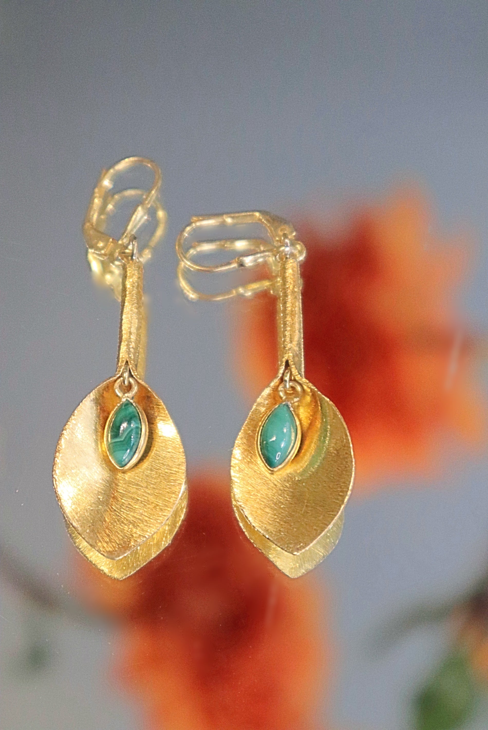 Boucles d’oreilles végétal en vermeil